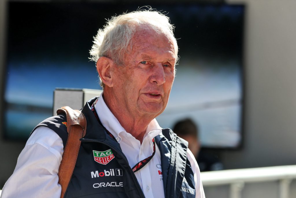 Helmut Marko schaut. 