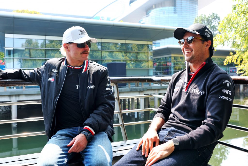 Cadillac Fahrer Bottas und Perez