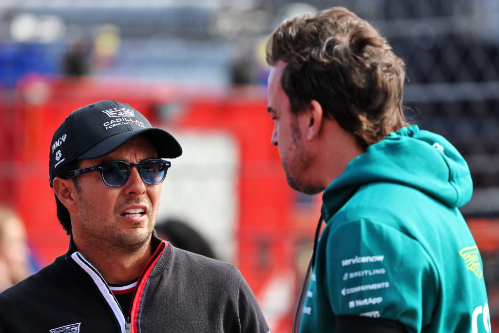 Sergio Perez und Fernando Alonso