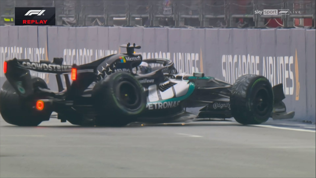 Russell crasht im Sprint in Singapur